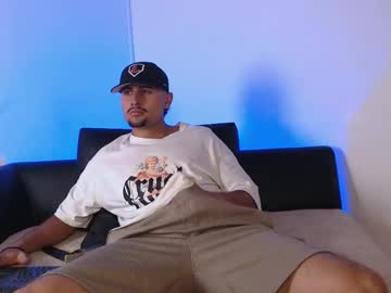Deivy_Gram Chaturbate stream image from November 25, 2025