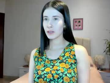 Macarena_Vallejo_ Chaturbate stream image from November 25, 2025