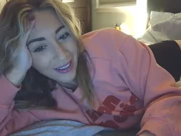 Bhansen111 Chaturbate stream image from November 25, 2025