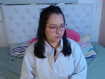 May_Bloom Chaturbate stream image from November 25, 2025