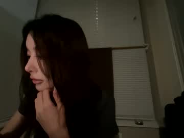 Vevewithveve Chaturbate stream image from November 25, 2025