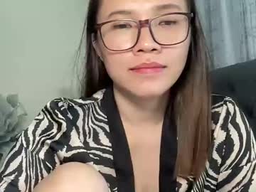 Zoey_Foryou Chaturbate stream image from November 25, 2025
