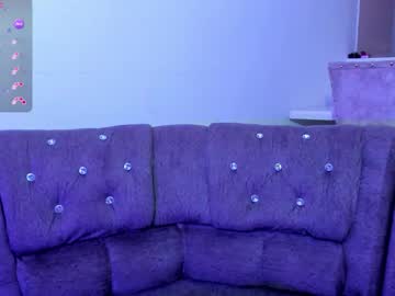 Camila_Coxx Chaturbate stream image from November 25, 2025