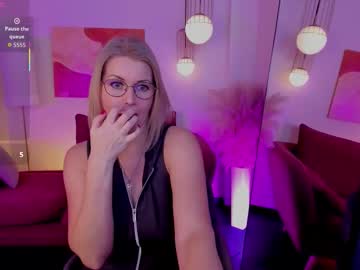 Annielight Chaturbate stream image from November 25, 2025