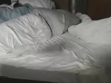 Ilovetoshowoffagain Chaturbate stream image from November 25, 2025