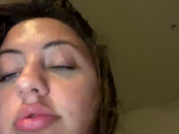 Izzysmith808 Chaturbate stream image from November 25, 2025