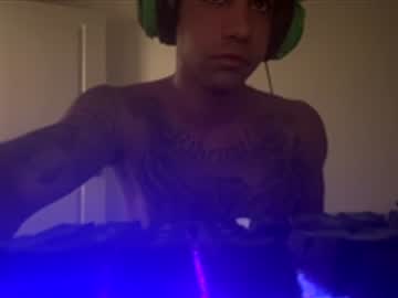 Zackwayne300 Chaturbate stream image from November 25, 2025