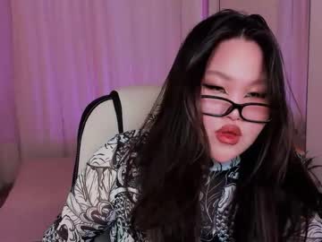 Sugarnekoo Chaturbate stream image from November 25, 2025
