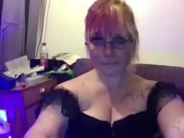 Crowsraven666 Chaturbate stream image from November 25, 2025