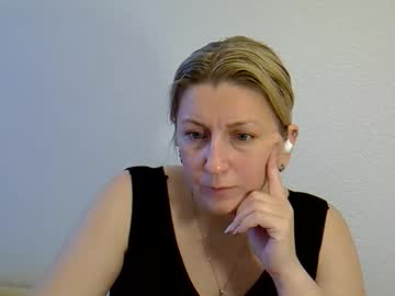 _Mayya_ Chaturbate stream image from November 25, 2025