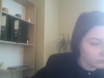 Dollyroma Chaturbate stream image from November 25, 2025
