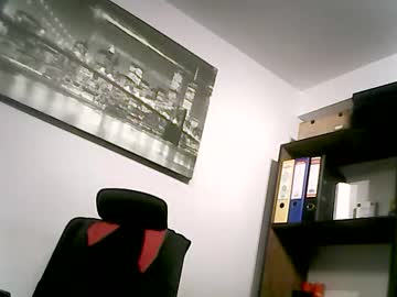 Onlyprivate_M35 Chaturbate stream image from November 25, 2025