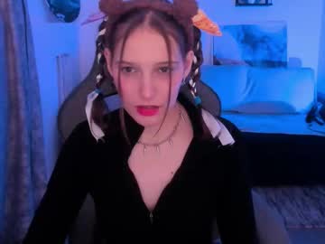 Jenniferkiim Chaturbate stream image from November 25, 2025