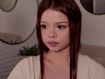 Miroslavaluewe Chaturbate stream image from November 25, 2025