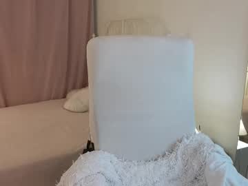 Staymonica Chaturbate stream image from November 25, 2025