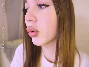 Alinapulse Chaturbate stream image from November 25, 2025