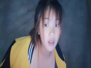 Dusy_Show Chaturbate stream image from November 25, 2025