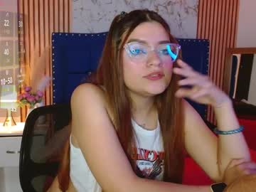 Evelynfire2 Chaturbate stream image from November 25, 2025