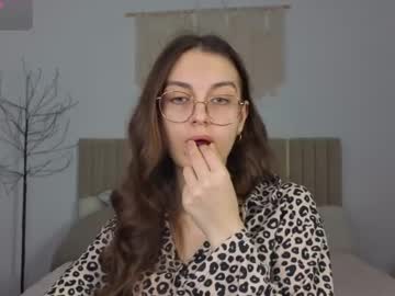 L1ttle_Angel__ Chaturbate stream image from November 25, 2025