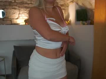 Leokitty_ Chaturbate stream image from November 25, 2025