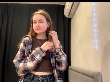 Meehunte Chaturbate stream image from November 25, 2025
