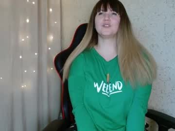 Miafoxisja Chaturbate stream image from November 25, 2025