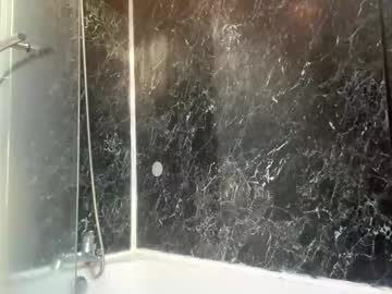 Strawbs180 Chaturbate stream image from November 25, 2025