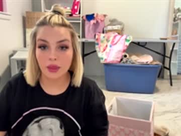 Ingrid6969 Chaturbate stream image from November 25, 2025
