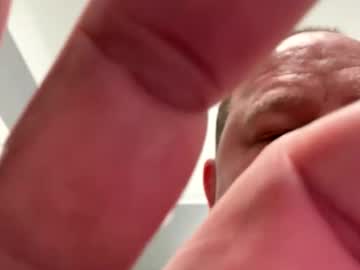 Makeyousquirt1969 Chaturbate stream image from November 25, 2025