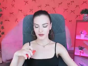 Ednathomas Chaturbate stream image from November 25, 2025