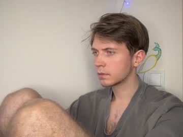 Kero180 Chaturbate stream image from November 25, 2025