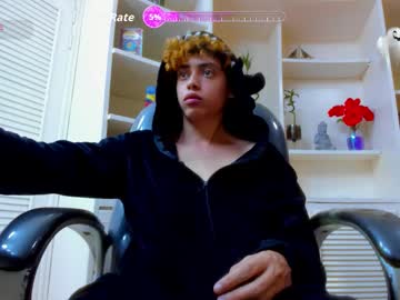 Twinkk_Guyy Chaturbate stream image from November 25, 2025
