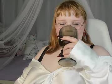 Lottieparker Chaturbate stream image from November 25, 2025