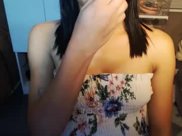 Sugar_Holy Chaturbate stream image from November 25, 2025