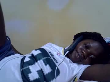 Queen_Darling3 Chaturbate stream image from November 25, 2025
