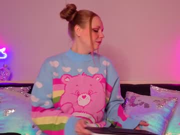 Daphnemadison Chaturbate stream image from November 25, 2025