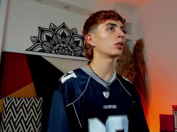 Maiky_Cooper Chaturbate stream image from November 25, 2025