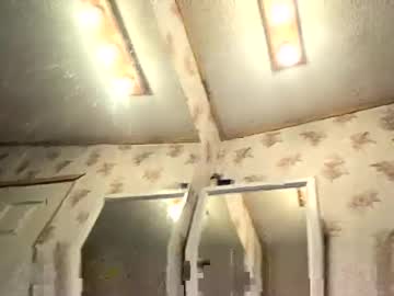 Tasteyouwet Chaturbate stream image from November 25, 2025