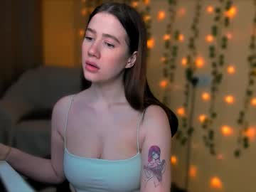 Alicia_Hines Chaturbate stream image from November 25, 2025