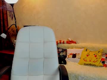 Gloria_Wood Chaturbate stream image from November 25, 2025