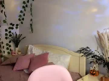 Hey_Olivia Chaturbate stream image from November 25, 2025