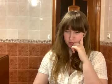 Maroonmoon_ Chaturbate stream image from November 25, 2025