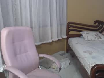 Moon_Cat85 Chaturbate stream image from November 25, 2025