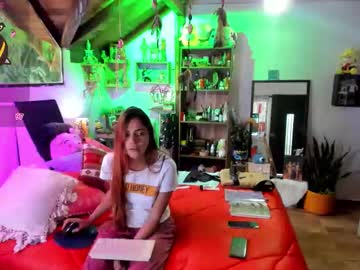 Smilingsalor Chaturbate stream image from November 25, 2025