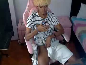 Steven_Woll Chaturbate stream image from November 25, 2025