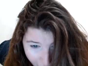 Kittyfux Chaturbate stream image from November 25, 2025