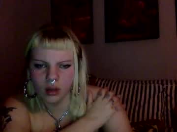 Princessanikaxo Chaturbate stream image from November 25, 2025