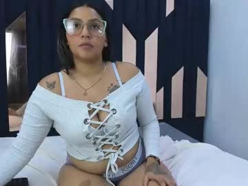 Lunaroosee Chaturbate stream image from November 25, 2025