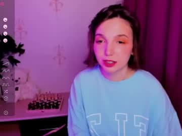 Kindhazelhere_ Chaturbate stream image from November 26, 2025