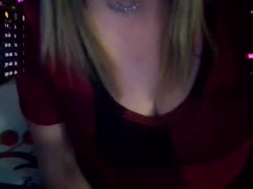 Solesticia Chaturbate stream image from November 26, 2025